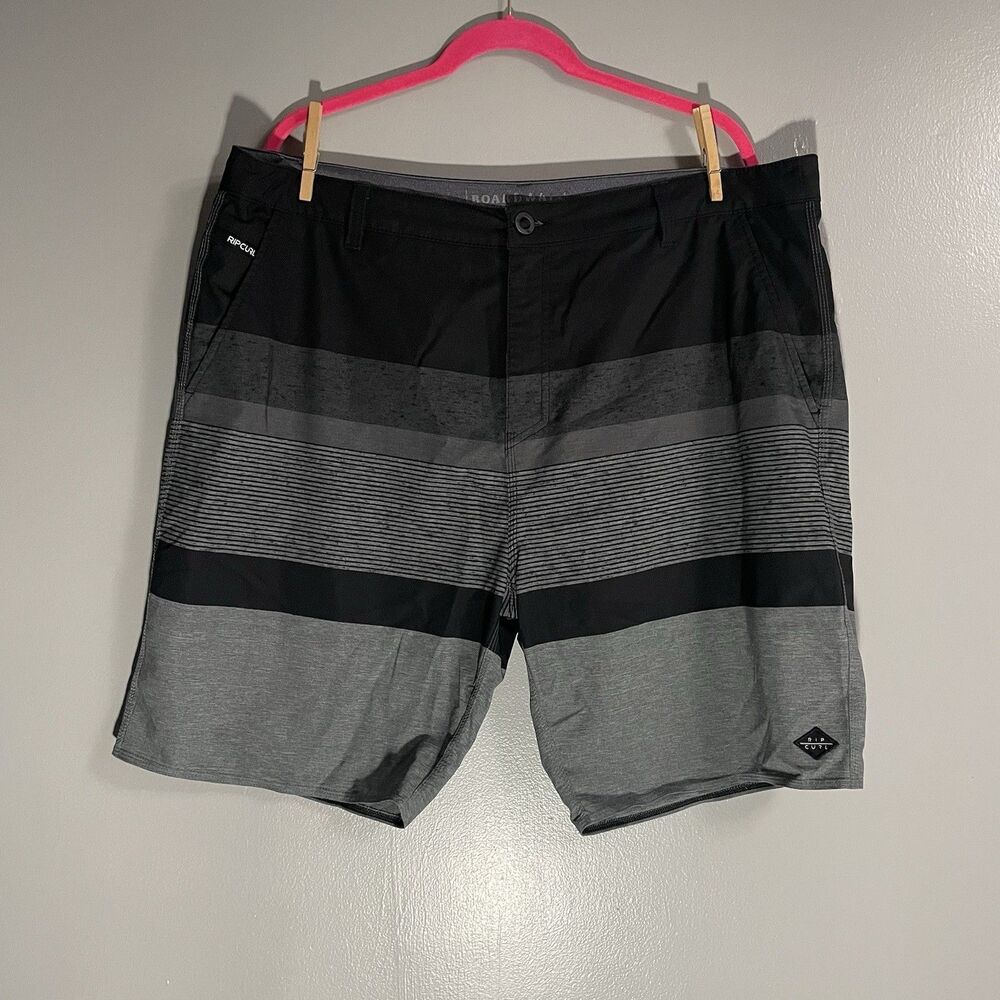Men’s Rip Curl Shorts Size 40 Waist Gray Stripe Summer